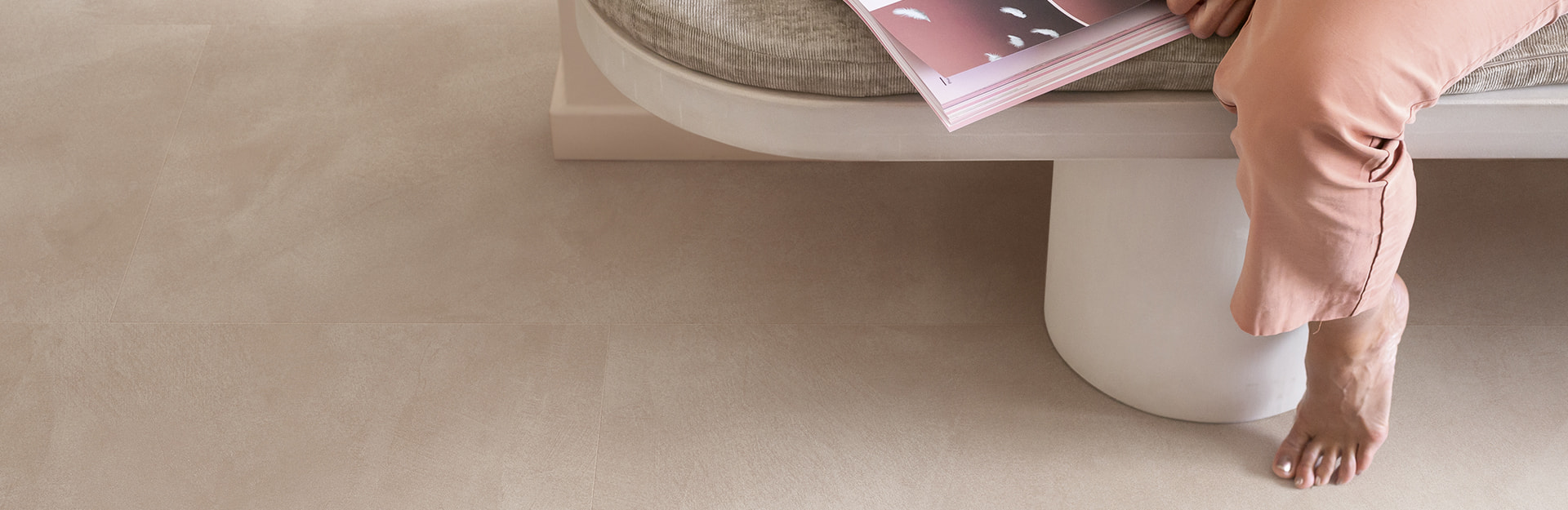 Quick-Step Illume ILCL40269 yumşaq görünüşlü vinil döşəməsi